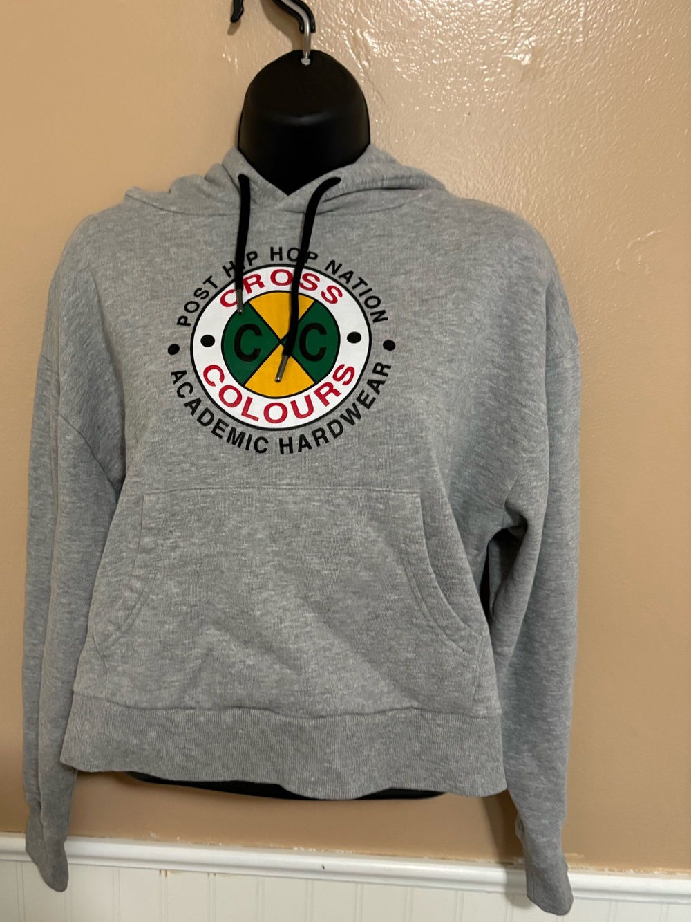 Cross Colors Size Small Grey Graphic Hoodie Preowned